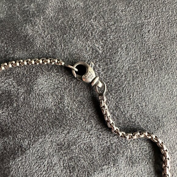 David Yurman Waves Dog Tag w/ White Agate & DY Small Box Chain Necklace 22" - Picture 12 of 13